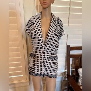 St. John Grin Knit Cap Sleeve Jacket, Size 12 EUC